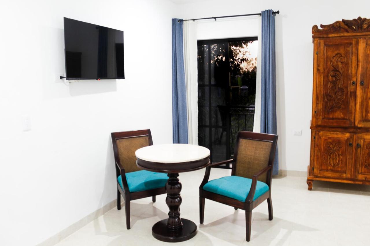 Hotel Fundadores Valladolid  Bagian luar foto