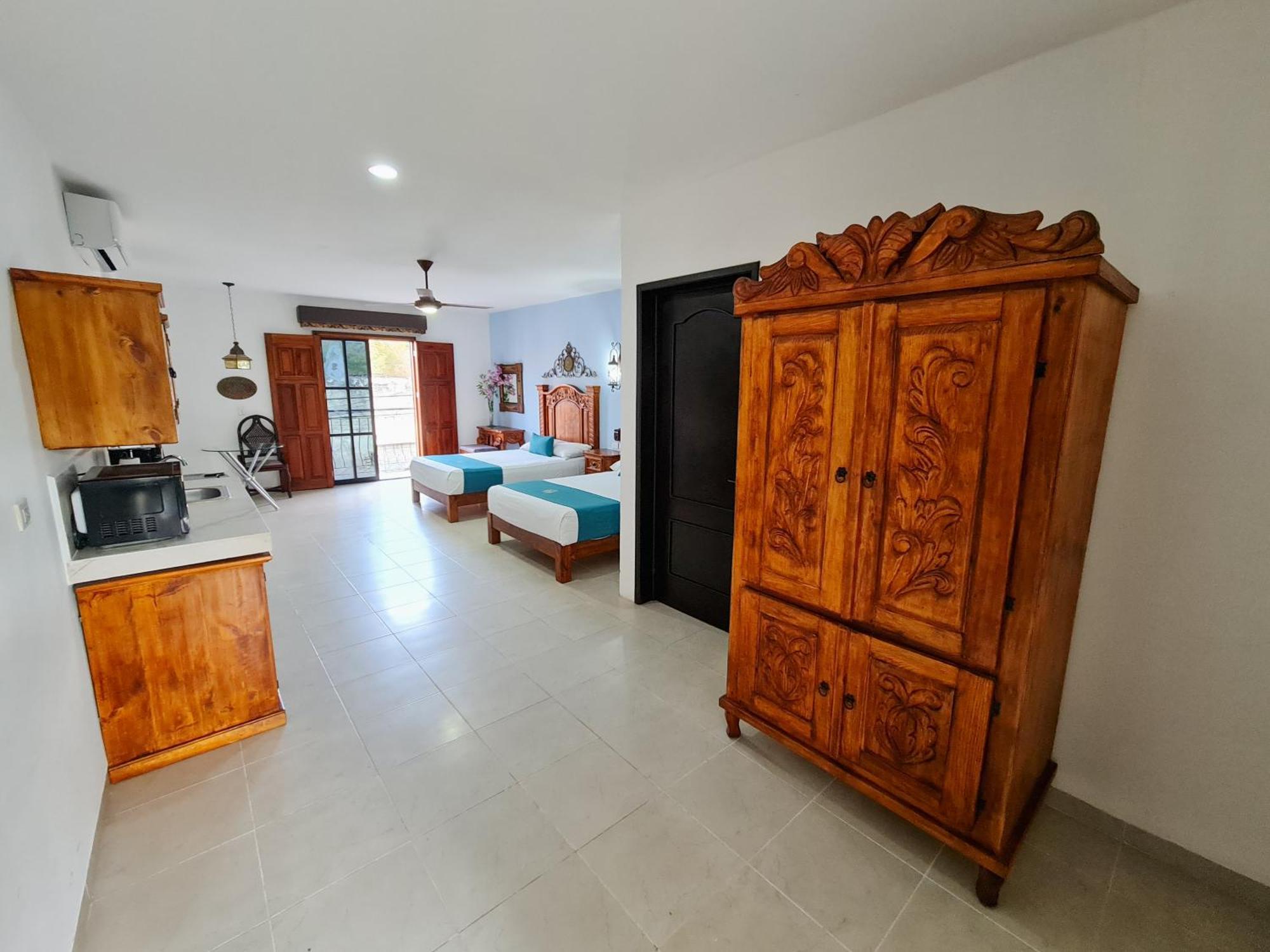 Hotel Fundadores Valladolid  Bagian luar foto